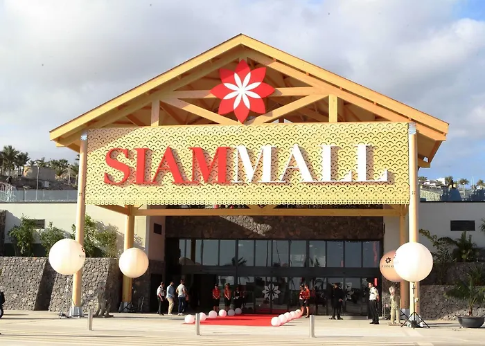 Americas * Playa de las Américas